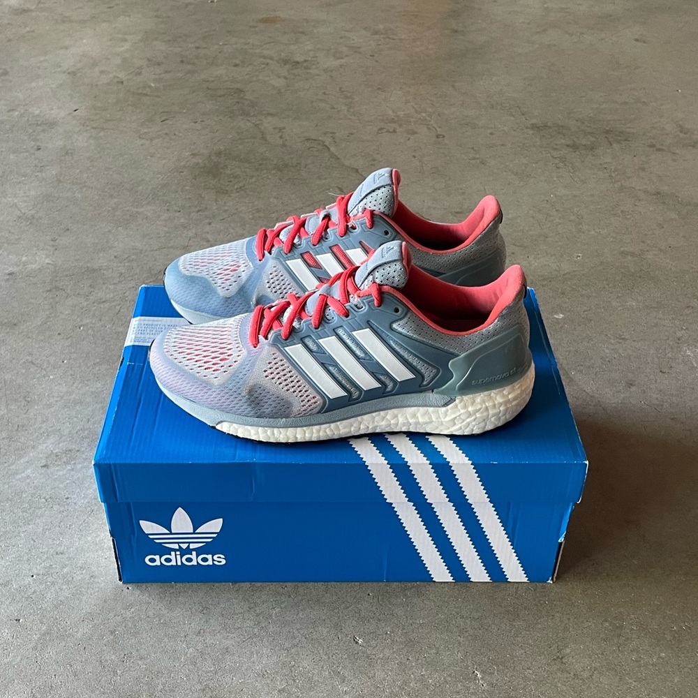 Adidas Supernova ST Boost Lightweight Running/Training Sneakers/Shoes 6 Youth